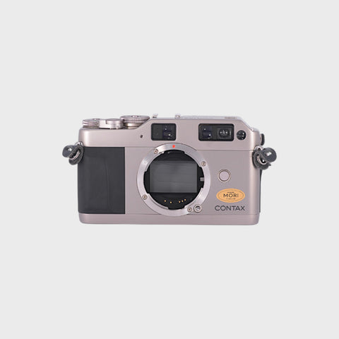 Contax G1 35mm rangefinder film camera body only