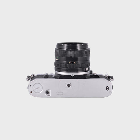 Canon AE-1 Reflex 35mm argentique avec 35mm f2.8 objectif