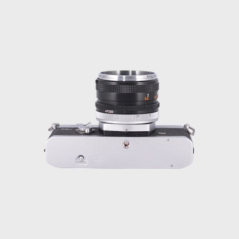 Canon FTb QL Reflex 35mm argentique avec 50mm f1.8 objectif