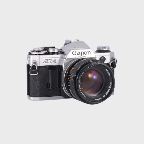 Canon AE-1 Reflex 35mm argentique avec 50mm f1.4 objectif