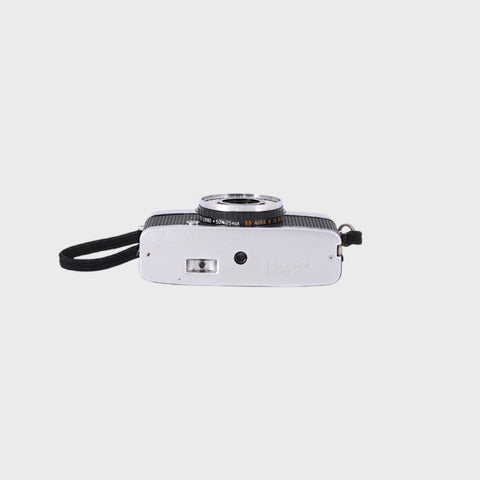 Olympus Pen EE-3 35mm Half-frame Film Camera with 28mm f3.5 Lens
