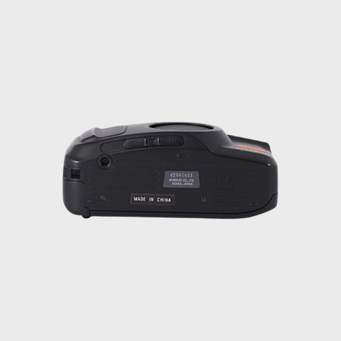 Minolta Riva Zoom 70 Point & Shoot 35mm argentique avec objectif 35-70mm
