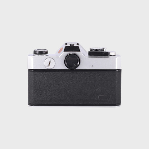 Fujica ST801 Reflex 35mm argentique avec objectif 55mm f1.8