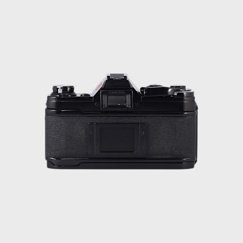 Canon AE-1 Reflex 35mm argentique avec 50mm f1.8 objectif
