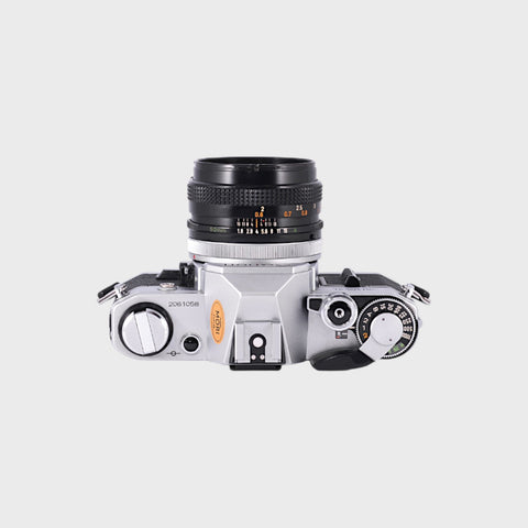 Canon AE-1 Reflex 35mm argentique avec 50mm f1.8 objectif