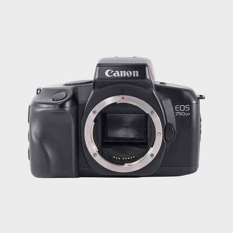 Canon EOS 750 Reflex 35mm argentique boîtier uniquement