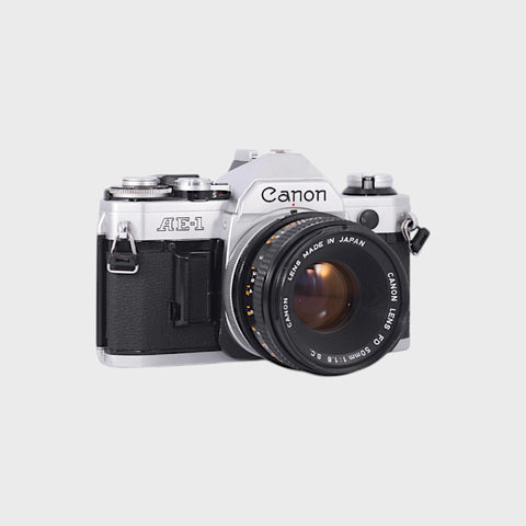 Canon AE-1 Reflex 35mm argentique avec 50mm f1.8 objectif