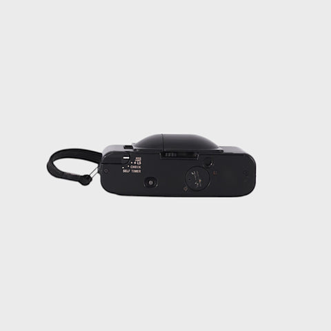 Olympus XA Télémétrique 35mm argentique avec 35mm f2.8 objectif