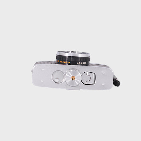 Olympus Pen EES-2 Appareil photo à film 35mm demi-images avec 30mm f2.8 objectif