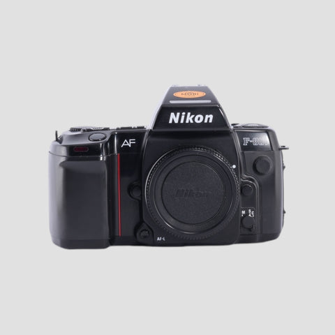 Nikon F801 AF Reflex 35mm argentique boîtier uniquement