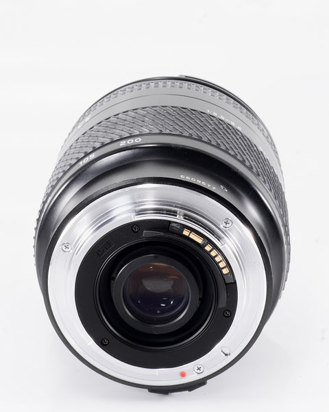 Tokina AT-X 24-200mm f3.5-5.6 EF objectif