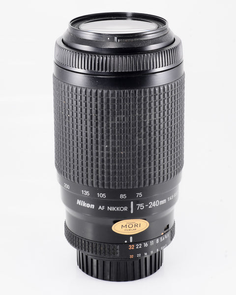 Nikon AF NIKKOR 75-240mm f4.5-5.6D AI-S Nikon F objectif