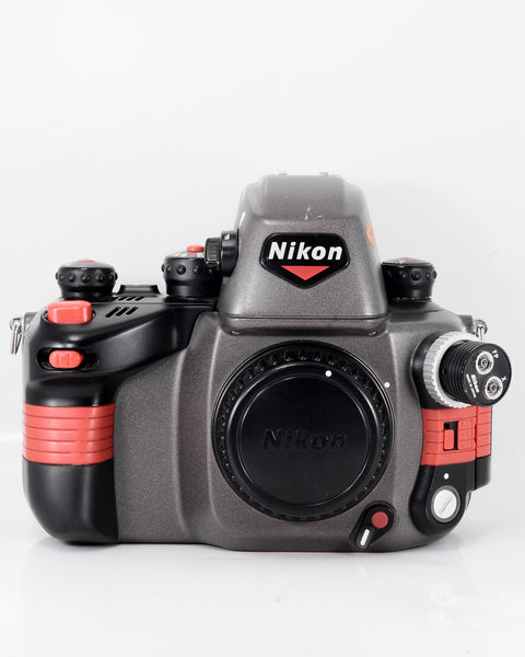 Nikon Nikonos RS AF Reflex 35mm argentique avec 28mm f2.8 objectif