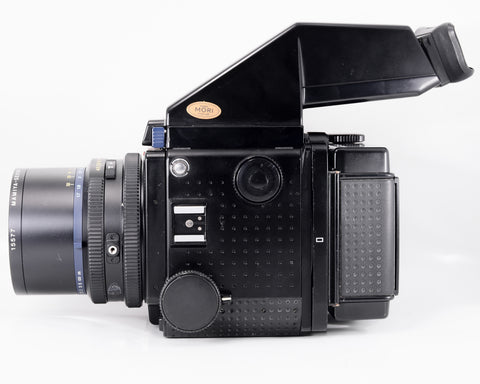 Mamiya RZ67 Pro Moyen Format argentique avec 50mm f4.5 objectif