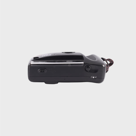 Nikon RF2 Point & Shoot 35mm argentique avec objectif 35mm f3.5