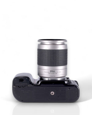 Nikon F50 Reflex 35mm argentique avec 28-100mm objectif