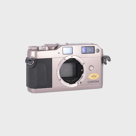Contax G1 35mm rangefinder film camera body only