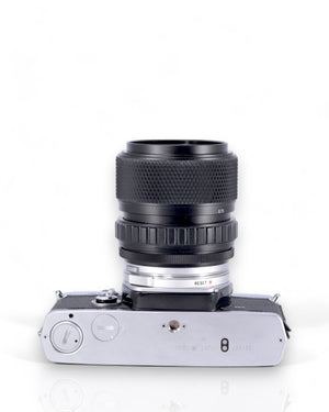 Olympus OM-2 Reflex 35mm argentique avec 35-70mm f4 objectif
