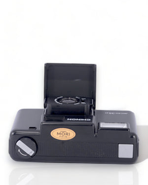 Chinon Micro35 EF 35mm Point & Shoot camera avec 38mm f3.8 objectif
