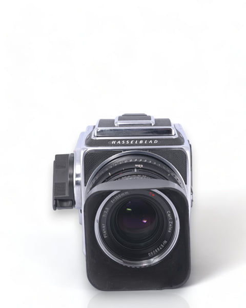 Hasselblad 503CX Moyen Format argentique avec 100mm f3.6 objectif