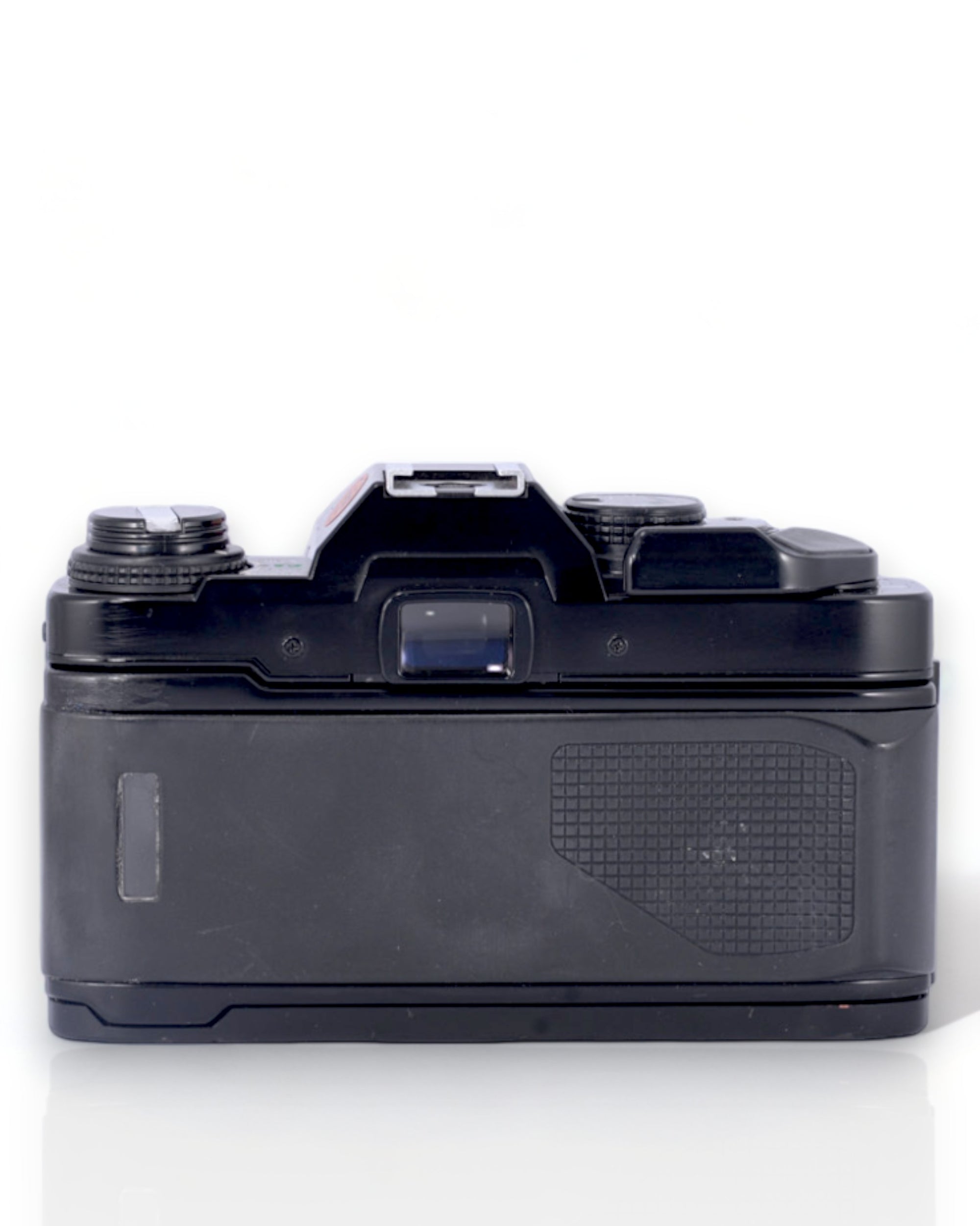 Olympus OM40 Reflex 35mm argentique avec 50mm f1.8 objectif