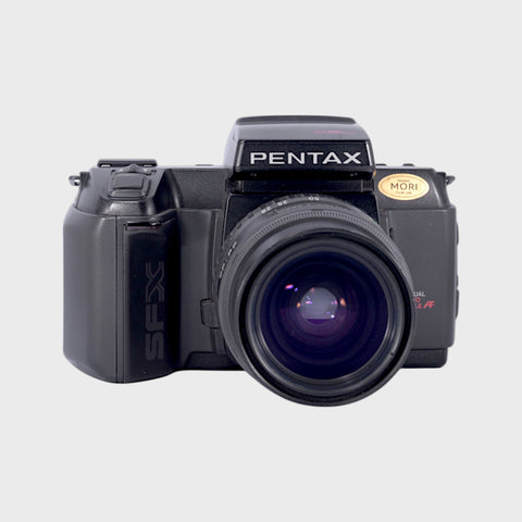 Pentax SFXN Reflex 35mm argentique avec 28-80mm objectif