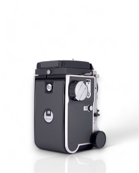 Mamiya C220 appareil photo TLR moyen format avec 80mm f2.8 objectif