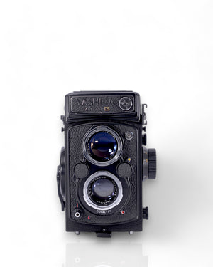 Yashica Mat-124G appareil photo TLR moyen format avec 80mm f3.5 objectif