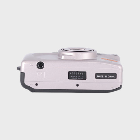 Minolta Riva Zoom 90 Point & Shoot 35mm argentique avec objectif 38-90mm