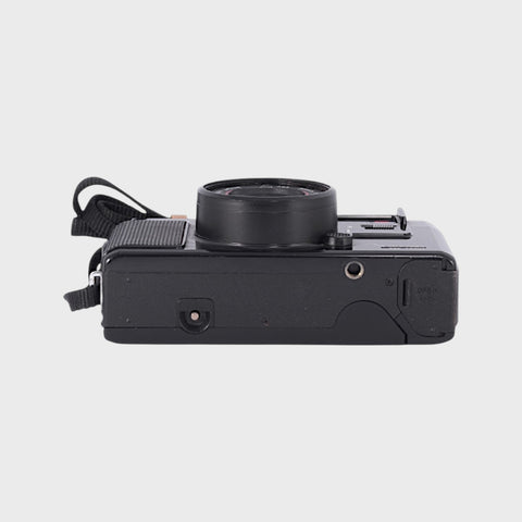 Canon AF35M 35mm point & shoot film camera with 38mm f2.8 lens