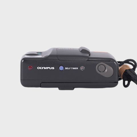 Olympus AM-100 35mm Point & Shoot Film Camera with 35mm f3.5 Lens