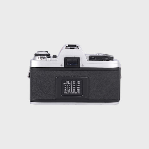 Minolta X-300 Reflex 35mm argentique avec objectif 50mm f1.7