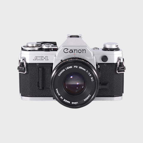 Canon AE-1 Reflex 35mm argentique avec 50mm f1.8 objectif