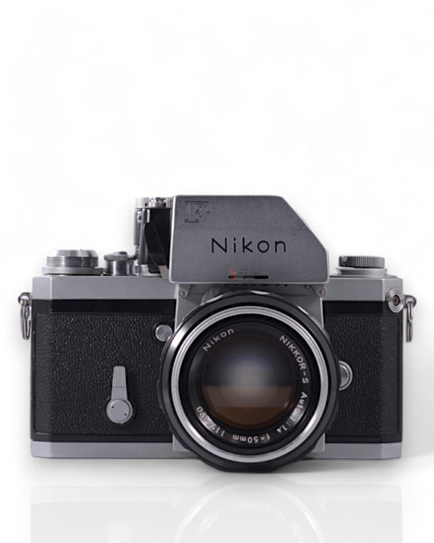 Nikon F Reflex 35mm argentique avec 50mm f1.4 objectif