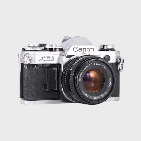 Canon AE-1 Reflex 35mm argentique avec 50mm f1.8 objectif