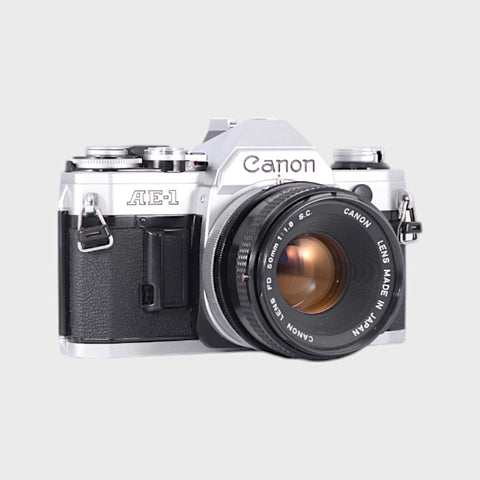 Canon AE-1 Reflex 35mm argentique avec 50mm f1.8 objectif