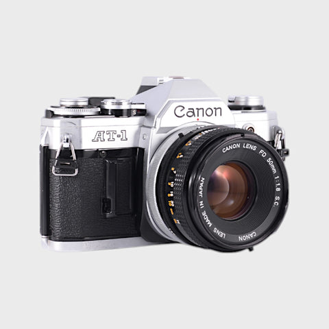 Canon AT-1 Reflex 35mm argentique avec 50mm f1.8 objectif