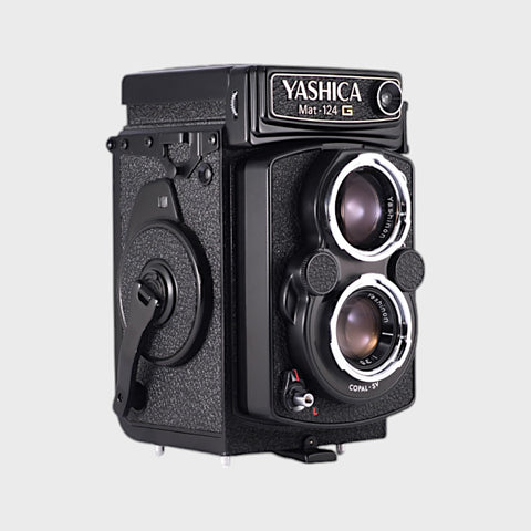 Yashica Mat-124G appareil photo TLR moyen format avec 80mm f3.5 objectif