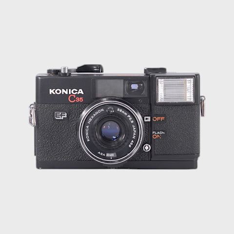 Konica C35 EF Point & Shoot 35mm argentique avec 38mm f2.8 objectif