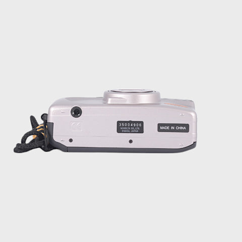 Minolta Riva Zoom 90 Point & Shoot 35mm argentique avec objectif 38-90mm