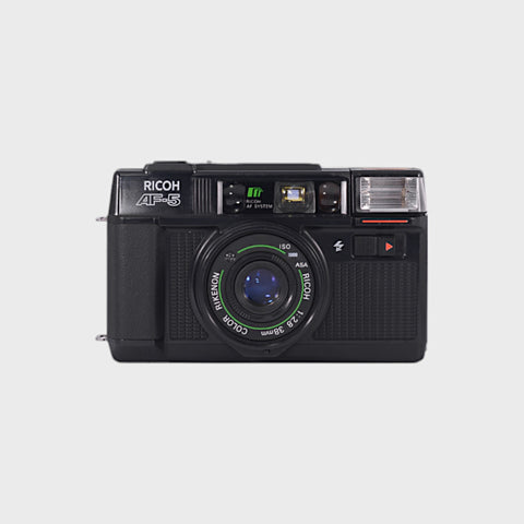 Ricoh AF-5 Point & Shoot 35mm argentique avec objectif 38mm f2.8