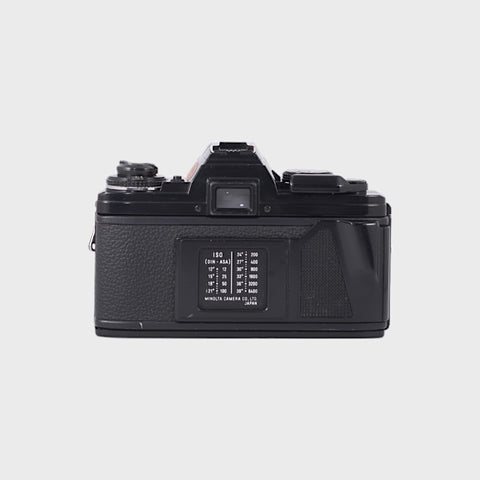 Minolta X-700 35mm SLR Film Camera with 35mm-70mm f3.5 Lens