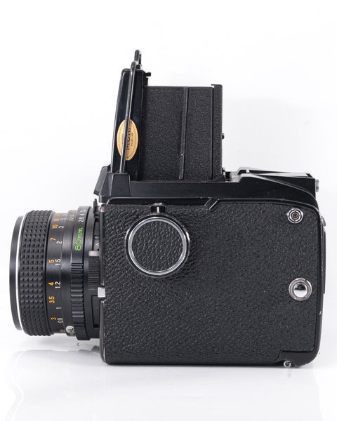 Mamiya 645J Moyen Format argentique avec 80mm f2.8 objectif