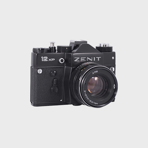 Zenit 12XP Reflex 35mm argentique avec 58mm f2 objectif