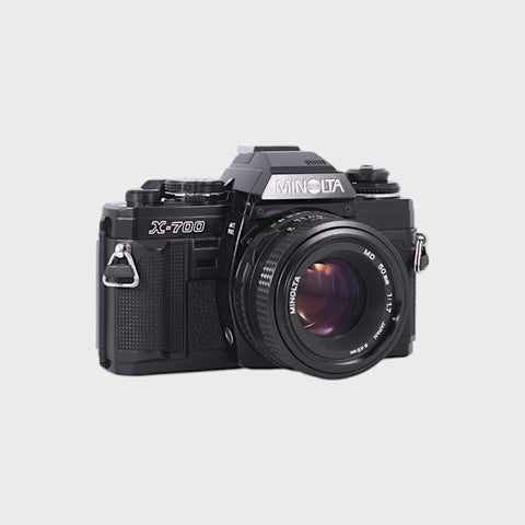 Minolta X-700 Reflex 35mm argentique avec 50mm f1.7 objectif
