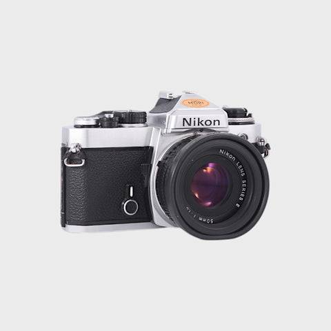 Nikon FE Reflex 35mm argentique avec 50mm f1.8