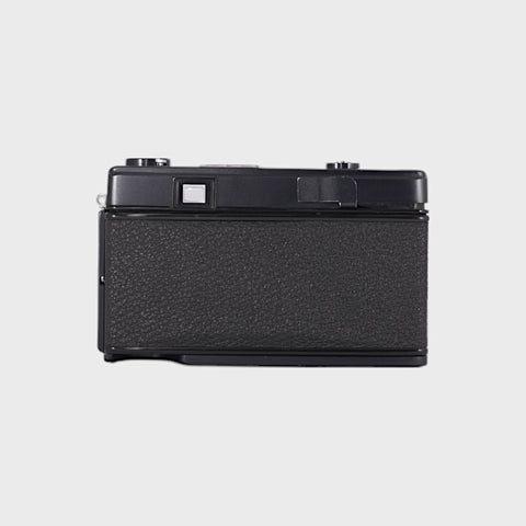 Minolta Minoltina P 35mm point & shoot film camera with 38mm f2.8 lens