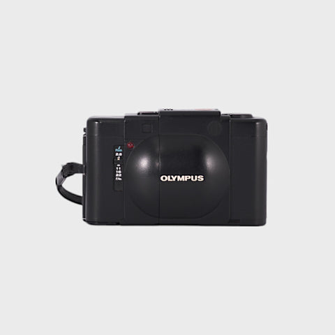 Olympus XA Télémétrique 35mm argentique avec 35mm f2.8 objectif