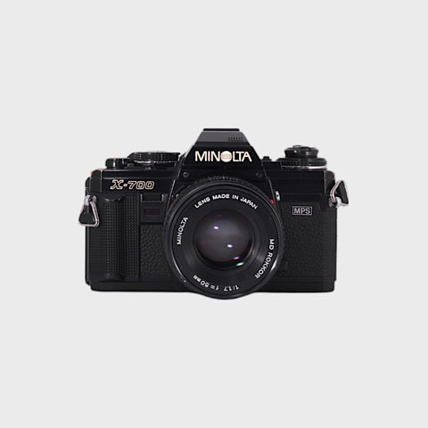 Minolta X-700 Reflex 35mm argentique avec 50mm f1.7 objectif