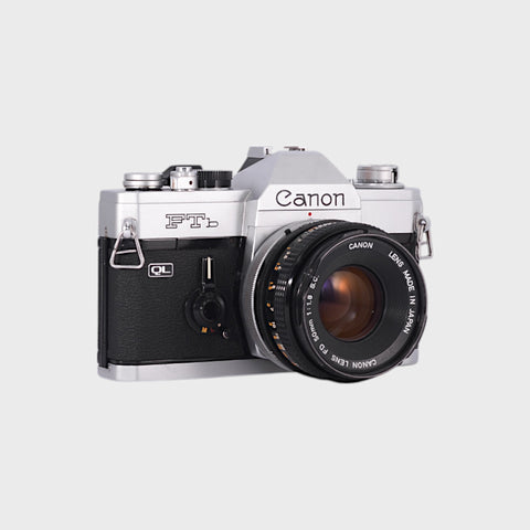 Canon FTb QL Reflex 35mm argentique avec 50mm f1.8 objectif